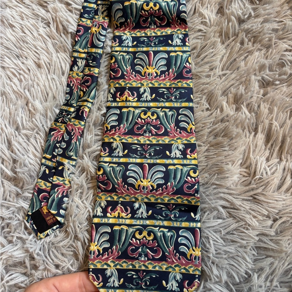 Baroque-Pattern Silk Men's Tie in Navy, Green & Gold